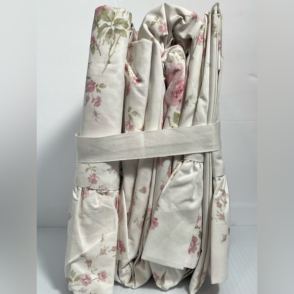 LoveShackFancy Pottery Barn Antique Floral Printed Queen Sheet Set - Picture 7 of 9